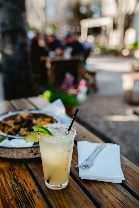 Fredericksburg Texas Online - Hondo's On Main