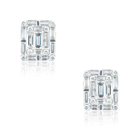 Gala Glow Earrings – Archana Aggarwal