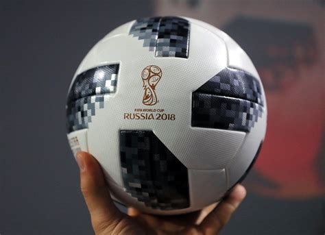 Presentan el balón oficial del Mundial Rusia 2018 | Critica