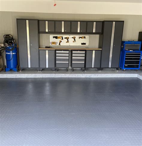 Garage is finally complete. Just installed the vinyl floor. : r/garageporn