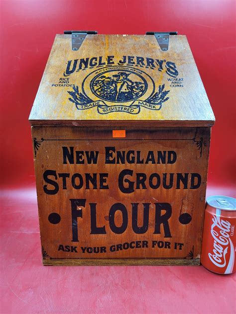 VTG Uncle Jerry's New England Stone Ground Wooden Flour Box
