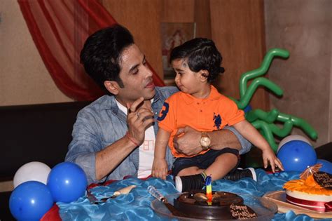 single dads explain what parenthood entails for single men the ...