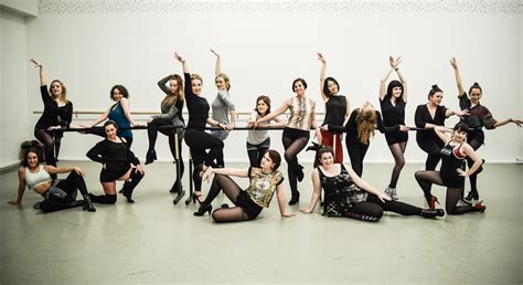 Irish-Burlesque-Academy-Dublin-Dance-Classes - Irish Burlesque Academy