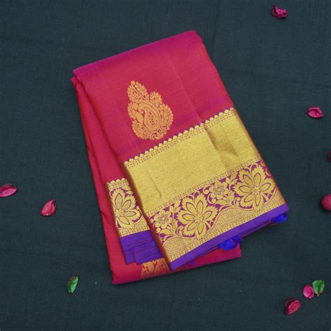 Vivaaha Silks: Dazzling Kanchipuram Silk Sarees - Traditional & Modern ...