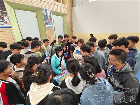 我校南宁四职校、柳州二职校联合办学点549名学生顺利返校-柳州铁道职业技术学院