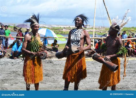 Traditional Dance Mask Festival Papua New Guinea Editorial Image ...