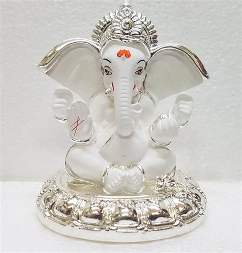 Buy Ganesha Idols for Car Dashboard | Gold Art India