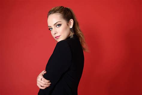 Elizabeth Gillies Photoshoot