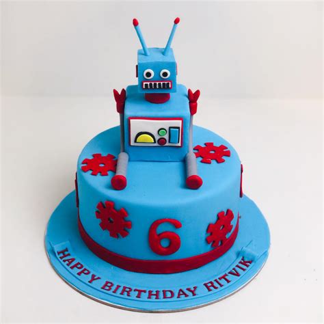 Robot Theme Fondant Cake | Aubree Haute Chocolaterie