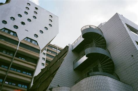 Building Cartoon Low Angle View 的图像结果