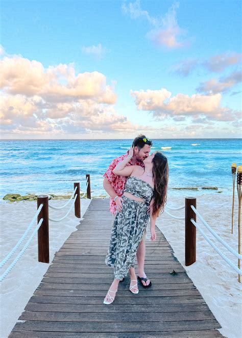 Mexico Vacation Outfits To Wear In Cancun — serenaajoyce