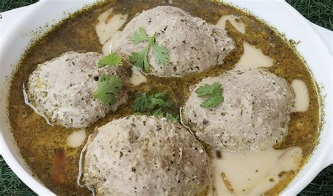 10 Not To Miss Kashmiri Food - lifeberrys.com