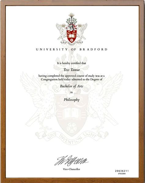 秘制国外大学毕业证,质量之中央昆士兰大学硕士文凭解析 - 蓝玫留学机构