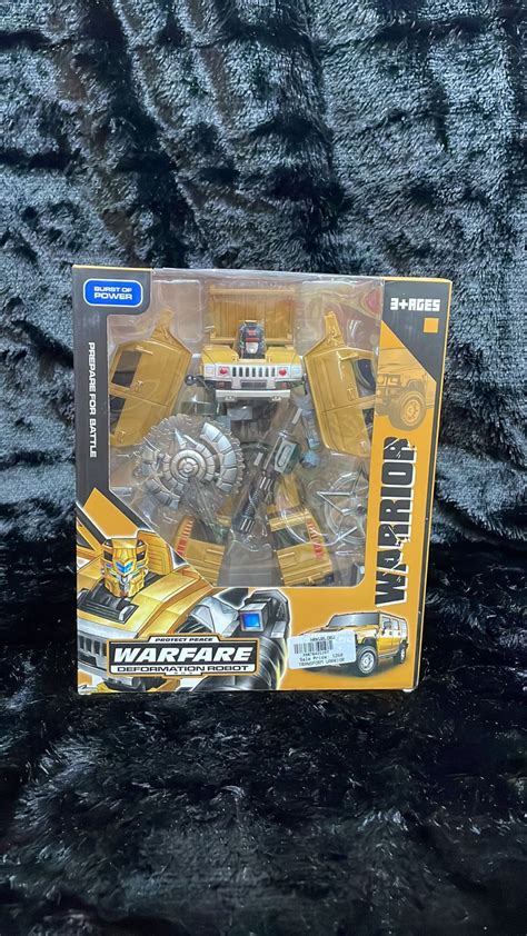 Warrior Deformation Robot - The Brave & Warfare (Green, Blue, Yellow,l