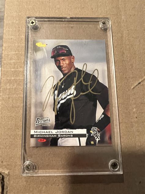 Michael Jordan autograph card : r/WhatsItWorthCards