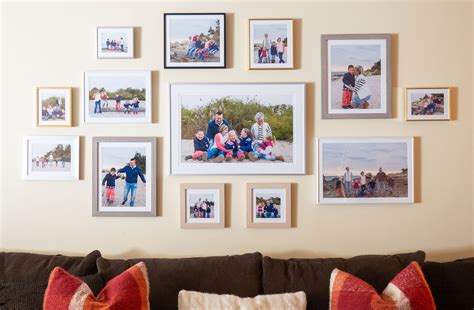 How To Create a Wall Collage of Picture Frames - Frame It Easy