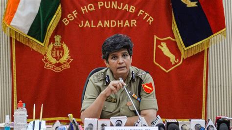 RPF की पहली महिला DG बनीं IPS सोनाली मिश्रा, यहां जानिए क्यों सौंपी गई ...