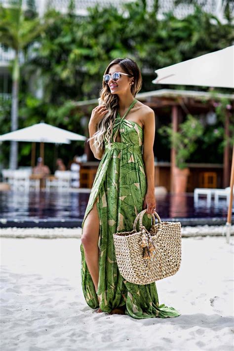 Hawaii Travel Guide. - Mia Mia Mine | Palm print dress, Hawaii outfits ...