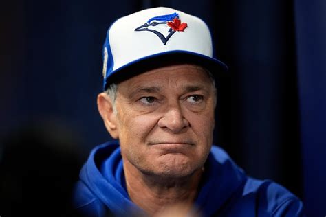 Mattingly deja el cuerpo técnico de los Azuelos que renuevan contrato ...