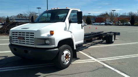 U-Haul: Box Trucks for Sale in Portsmouth, NH at U-Haul Moving ...