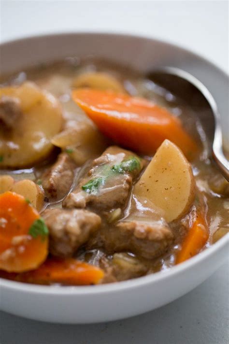 Crockpot Beef Stew - Lauren's Latest