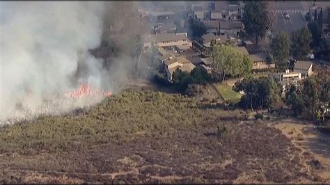 Brush fire, smoke, flames in Poway near Ted Williams Parkwy, Pomerado Rd. | cbs8.com