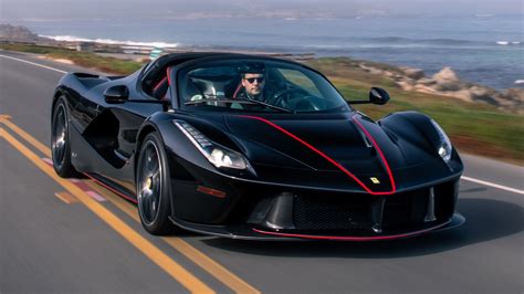 Black Ferrari Laferrari