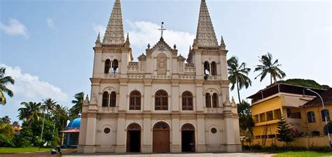 Santa Cruz Cathedral Basilica Santacruz Basilica Cochin - Churches in ...