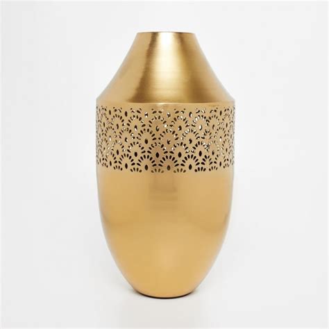 Buy Splendid Textured Round Vase from Home Centre at just INR 1599.0