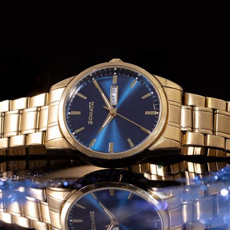 Buy Online Sonata Quartz Analog with Day and Date Blue Dial Golden ...