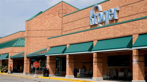 Kroger announces layoffs amid restructuring. How many jobs will they cut?