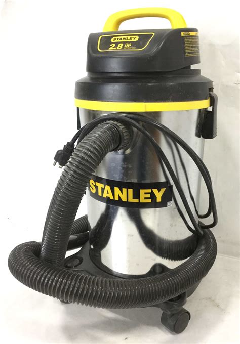 Lot - Stanley 2.8 Hp Wet / Dry Shop Vac (sl18129)