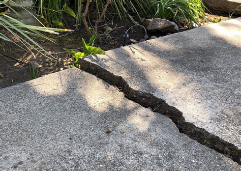 How you can Perform your Concrete Crack Repair? Simple Steps to Follow