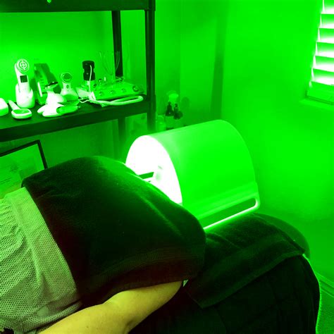 Green Light Therapy – Lumara