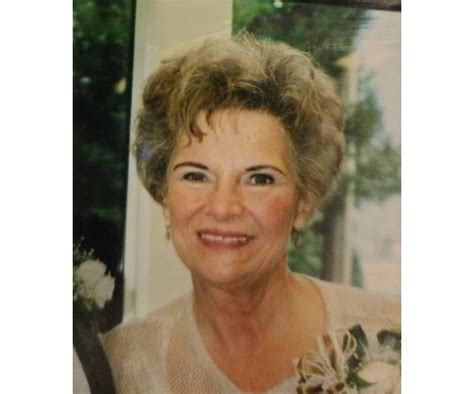 Lola Smith -Whitaker Obituary (1933 - 2025) - Wenatchee, WA - The ...