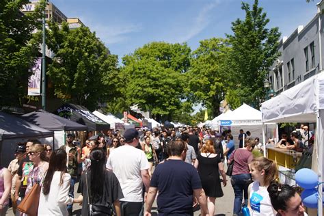 The Ultimate Guide to Living in Seattle: 10 Things to Know Before ...