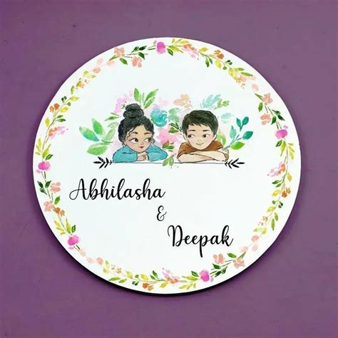 Together Couple - Hand-painted Customized Name Plate - Round – Housenama