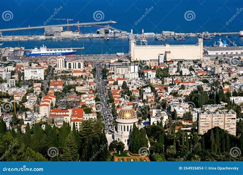 Vistas Al Centro Y Al Puerto De Haifa Imagen de archivo editorial - Imagen de turismo ...