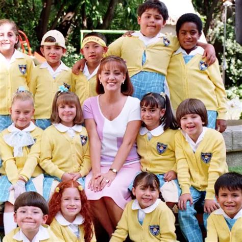 Vivan Los Ninos Cast 2022