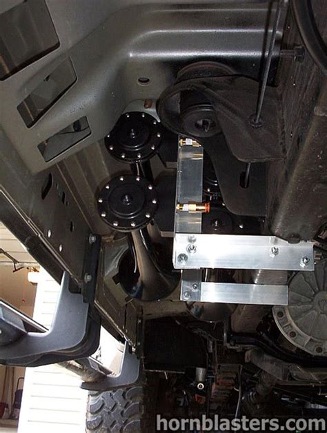 Image result for 2004 Ford Excursion 12-Inch Tip Sound