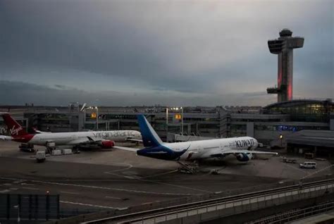美媒：美国两架客机险在机场相撞 联邦航空局展开调查 - 中国民用航空网