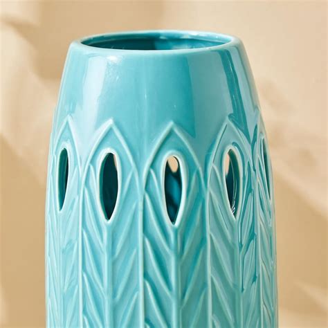 Buy Rylee Ivana Ceramic Vase from Home Centre at just INR 999.0