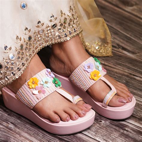 Mia Hand Crafted Wedge Heels – Solematesbypalak