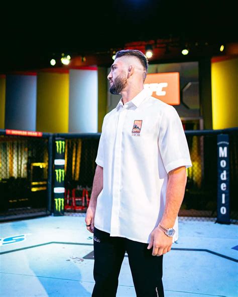 [100+] Arman Tsarukyan Wallpapers | Wallpapers.com