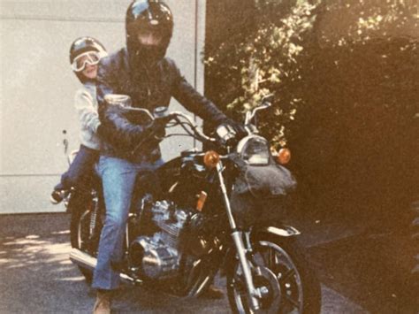 He followed his dad’s 1980s cycle ride to Australia — and recreated the photos frame by frame | CNN