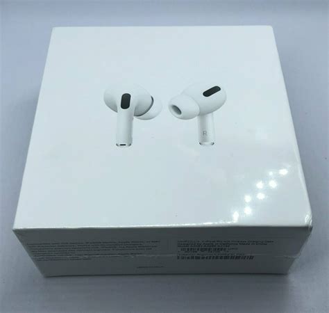 Apple AirPods (3rd Generation) + MagSafe Charging Case AirPods In-ear ...