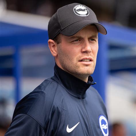 The English Soccer Team Betting on a 31-Year-Old Coach From Houston - WSJ