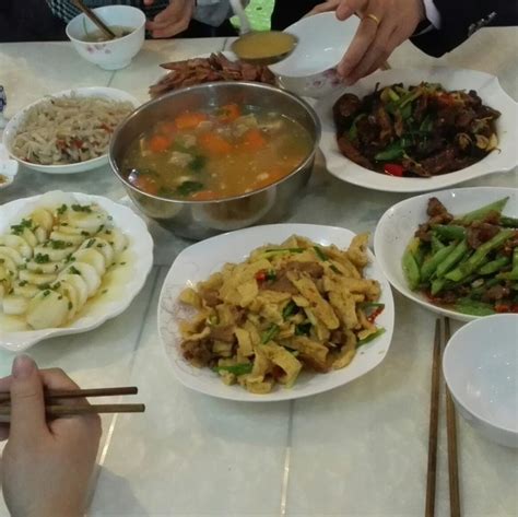 【长沙榜】春节吃饭不用愁！这10家口碑不错的湘菜店过年不打烊-吃在长沙-长沙网