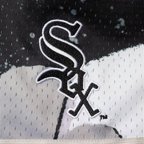 Mitchell Ness Chicago White Sox Hyper Hoops Shorts | Academy