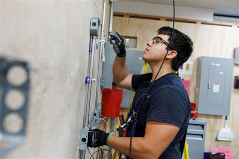 What is Apprenticeship? - Puget Sound Electrical JATC